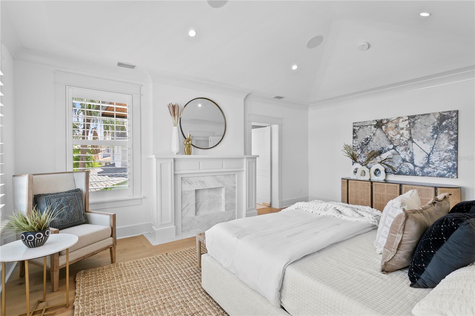 TB8428954 Property Photo