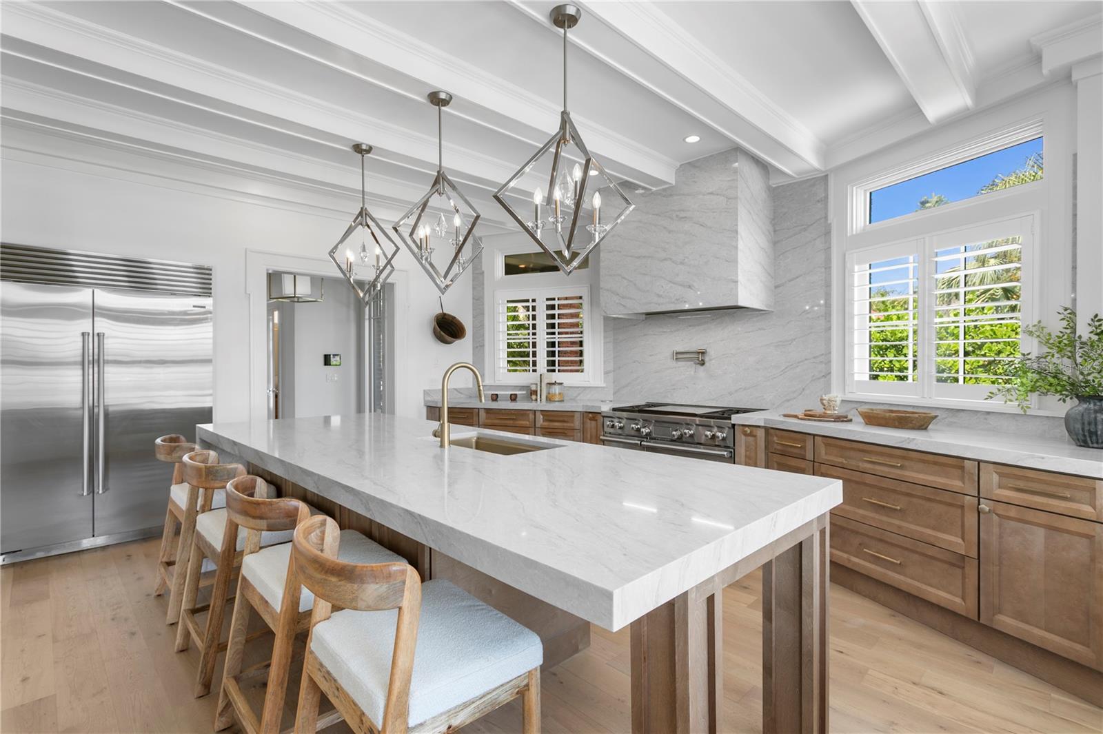 TB8428954 Property Photo