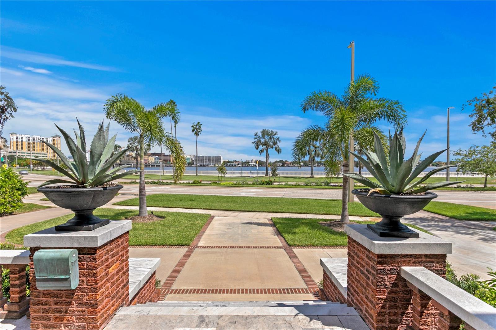 TB8428954 Property Photo