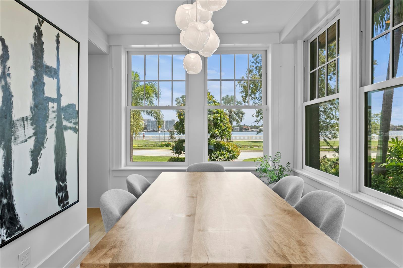 TB8428954 Property Photo