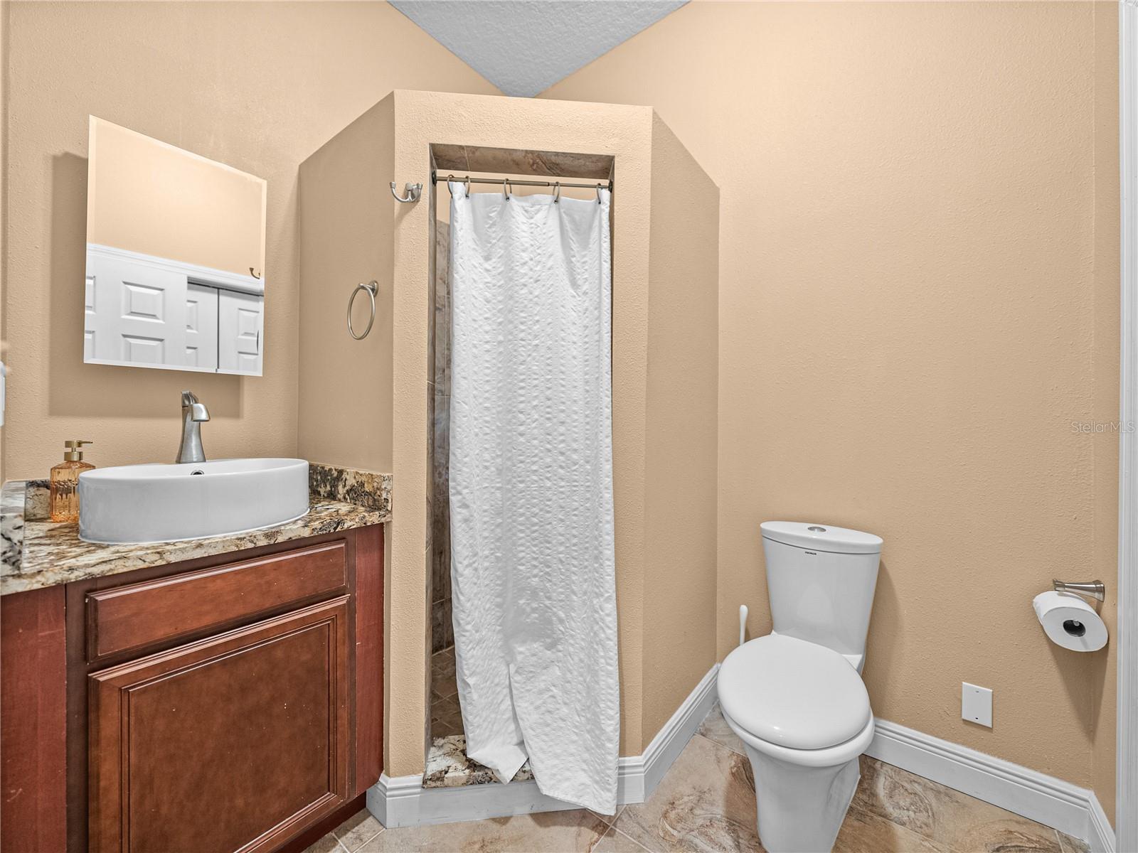 31511 SADDLE LN, WESLEY CHAPEL, FL, 33543