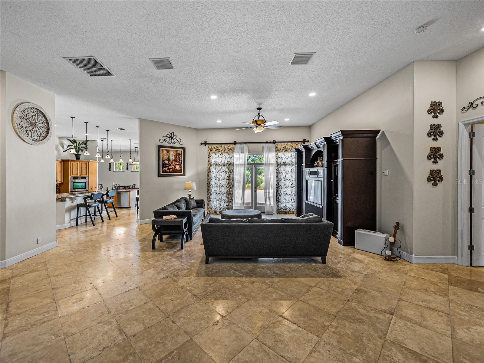 31511 SADDLE LN, WESLEY CHAPEL, FL, 33543