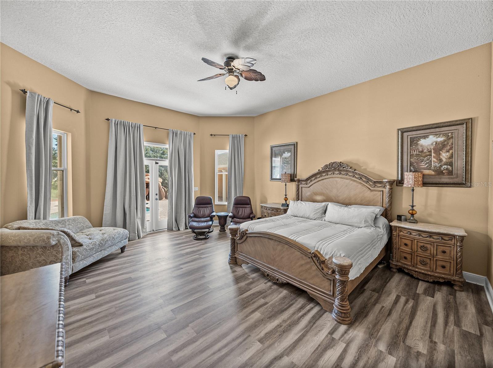 31511 SADDLE LN, WESLEY CHAPEL, FL, 33543