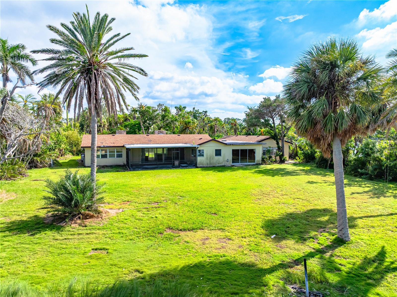 A4665508 Property Photo