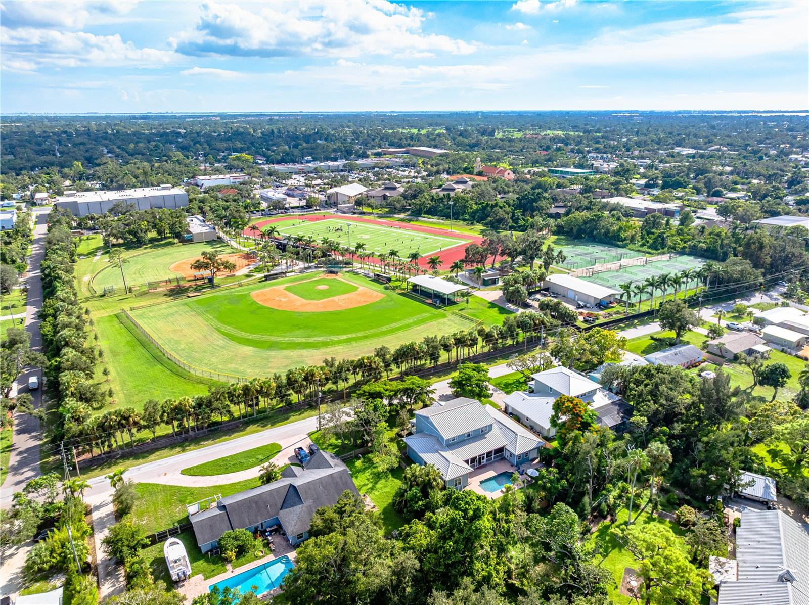 A4665508 Property Photo