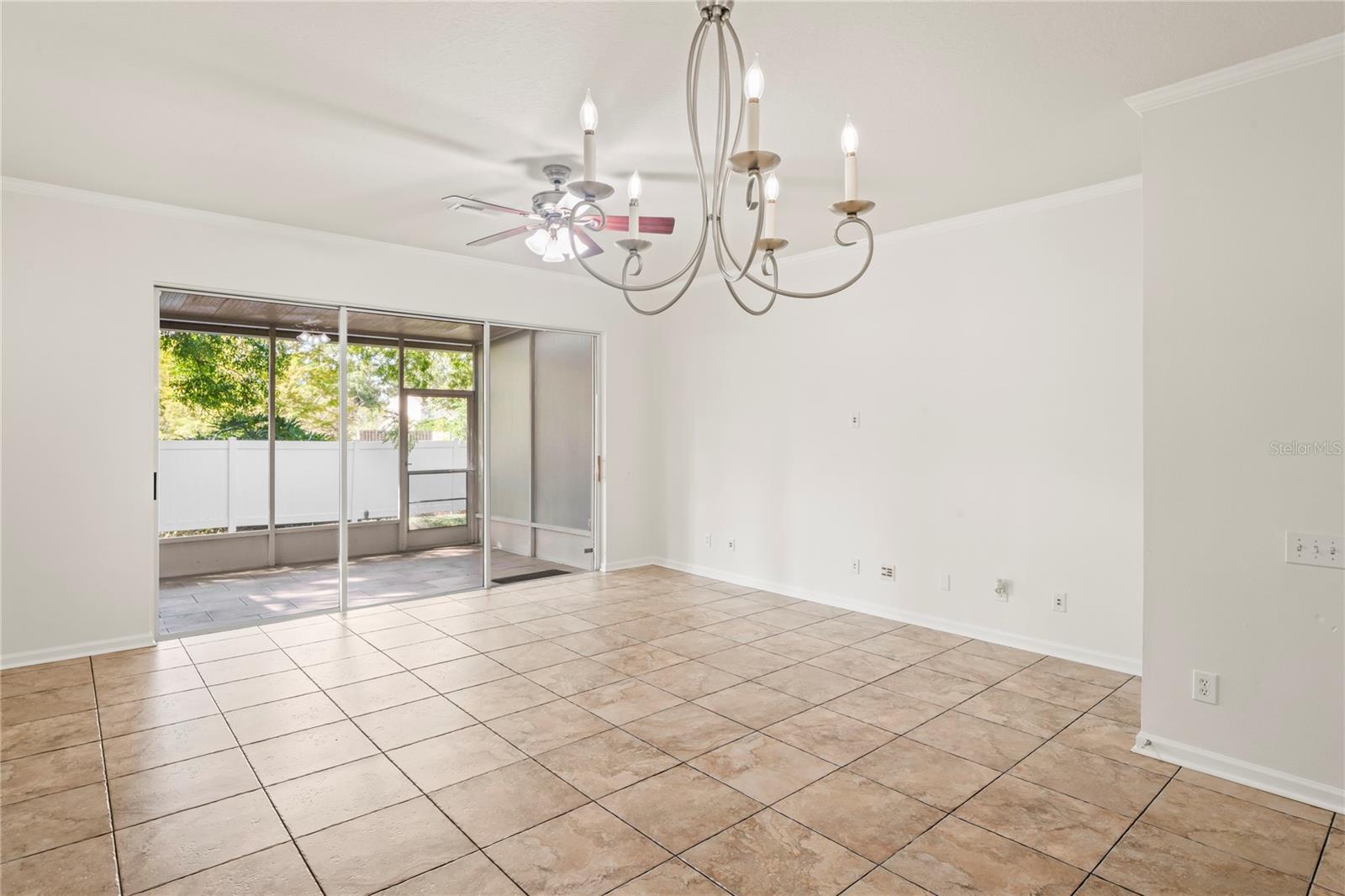 Spacious Living room