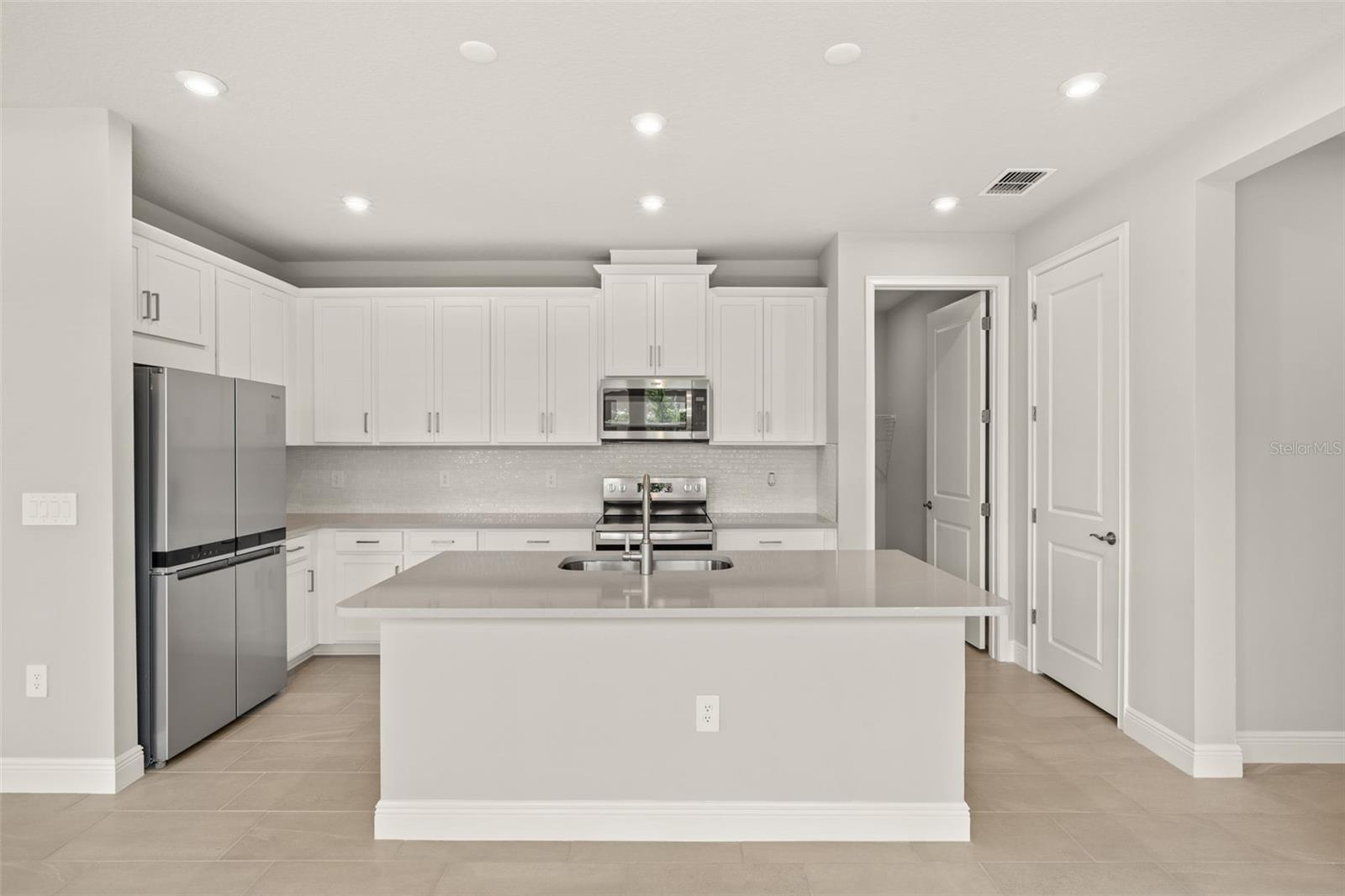 11830 BOUNDLESS TER, VENICE, FL, 34293