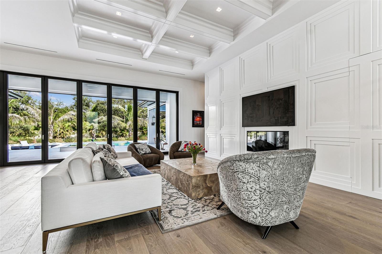 TB8429160 Property Photo