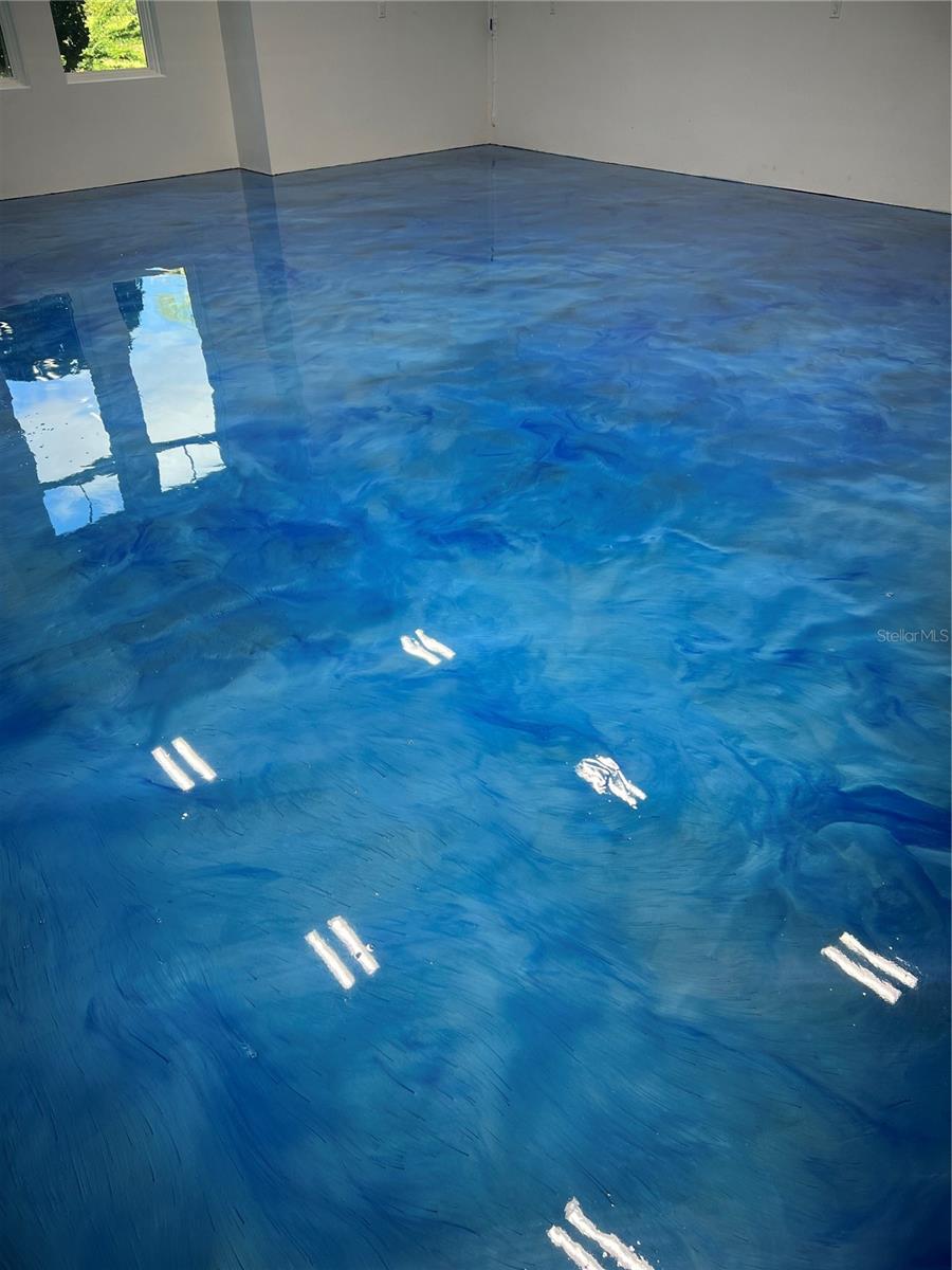 TB8429160 Property Photo