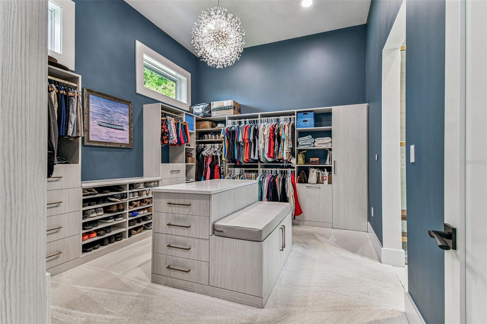 TB8429160 Property Photo