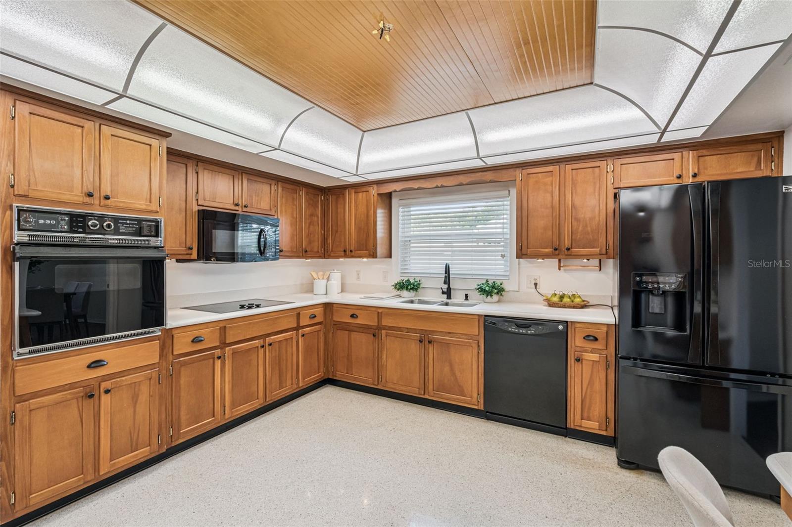 2421 SUMMERFIELD RD, WINTER PARK, FL, 32792