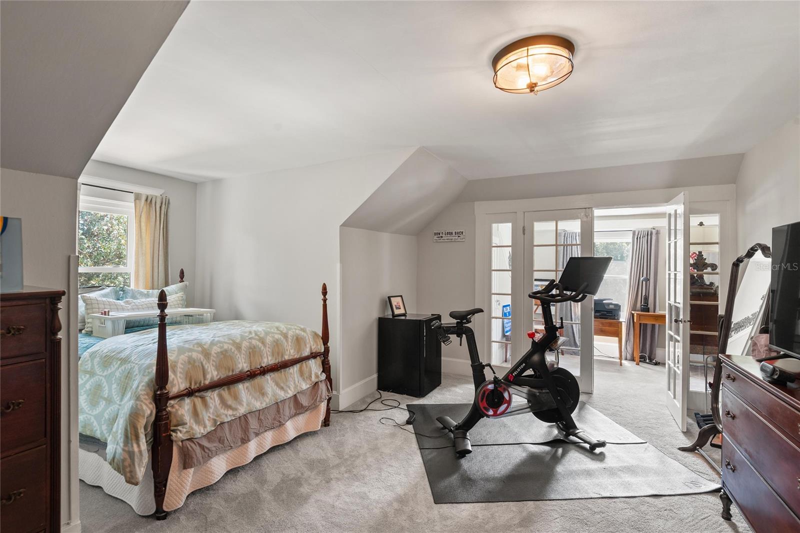 O6345511 Property Photo