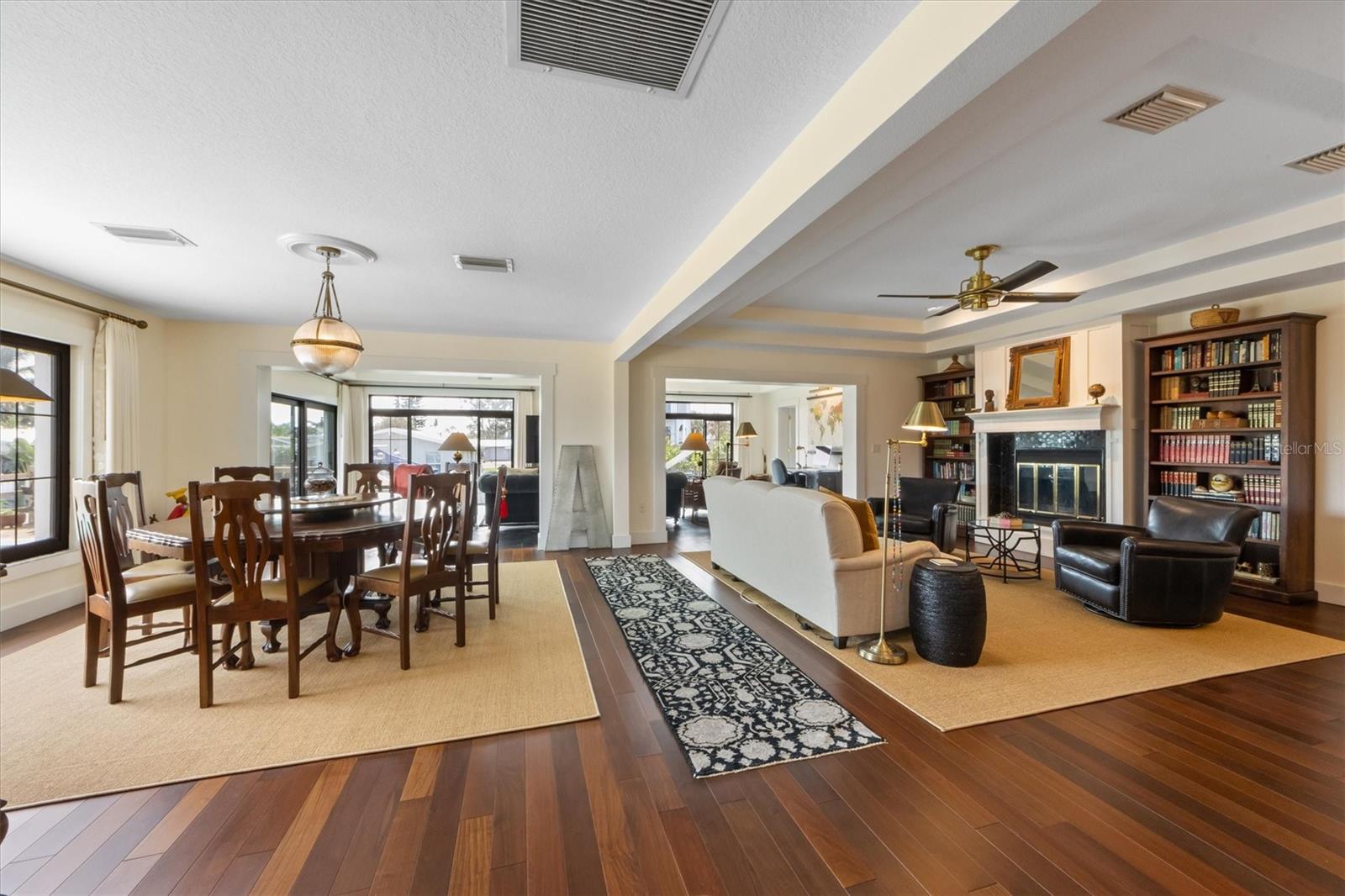 A4665534 Property Photo