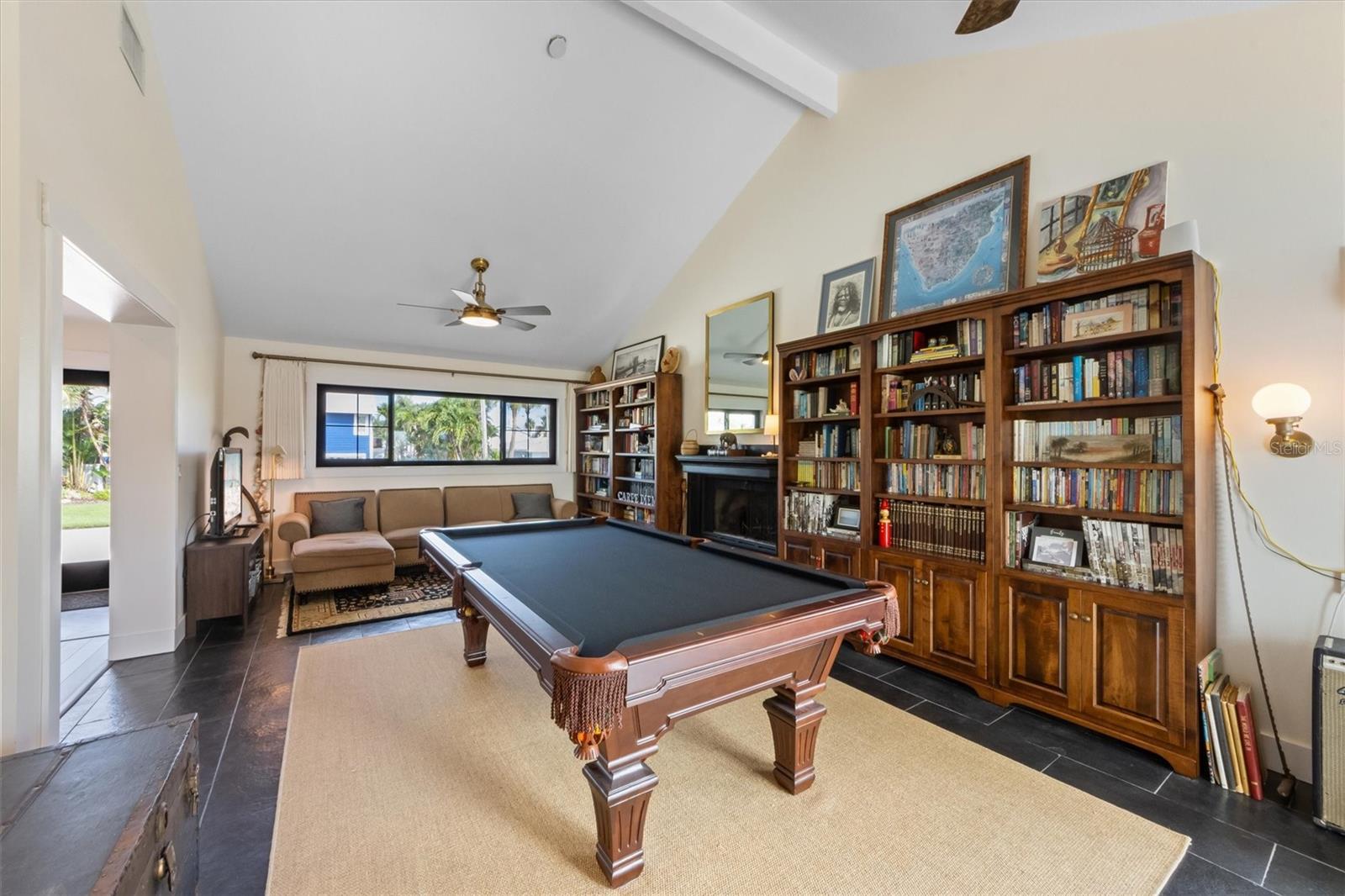 A4665534 Property Photo