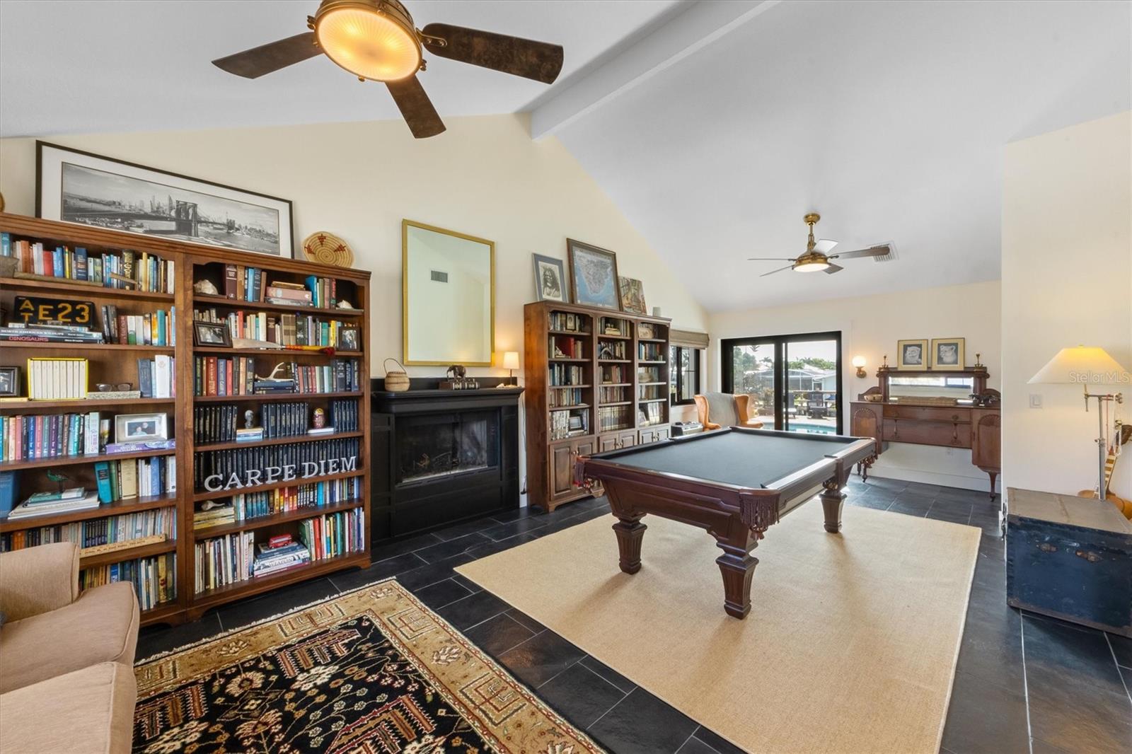 A4665534 Property Photo