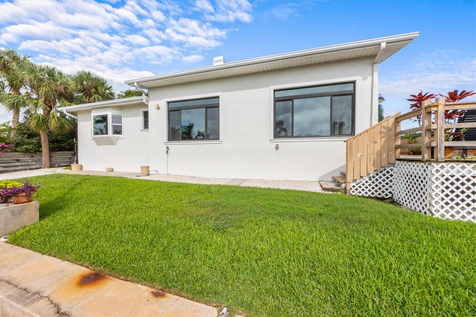 A4665534 Property Photo