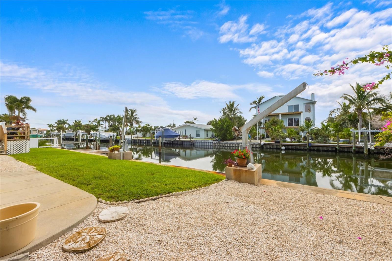 A4665534 Property Photo