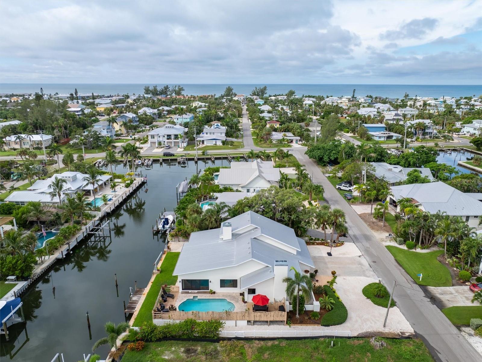 A4665534 Property Photo