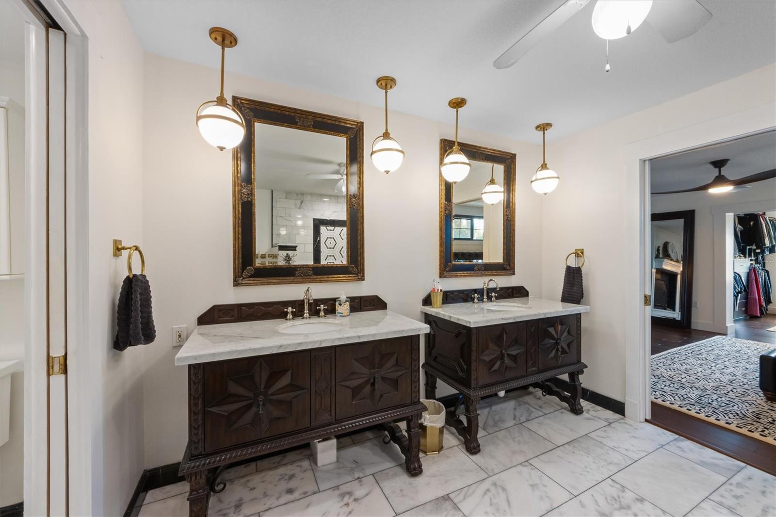 A4665534 Property Photo