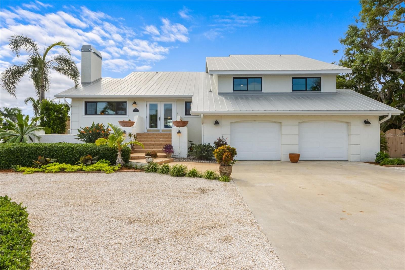 A4665534 Property Photo