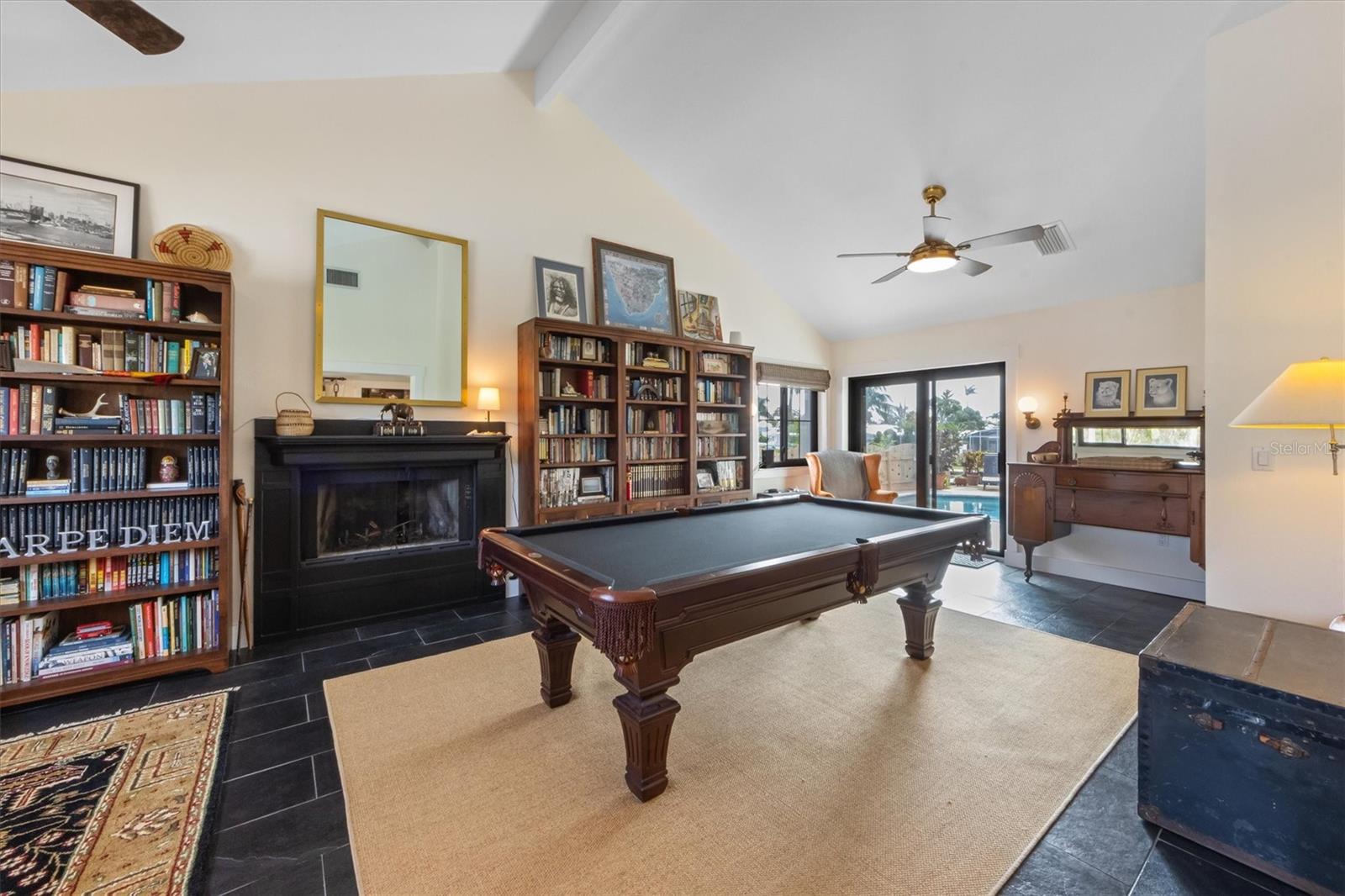 A4665534 Property Photo