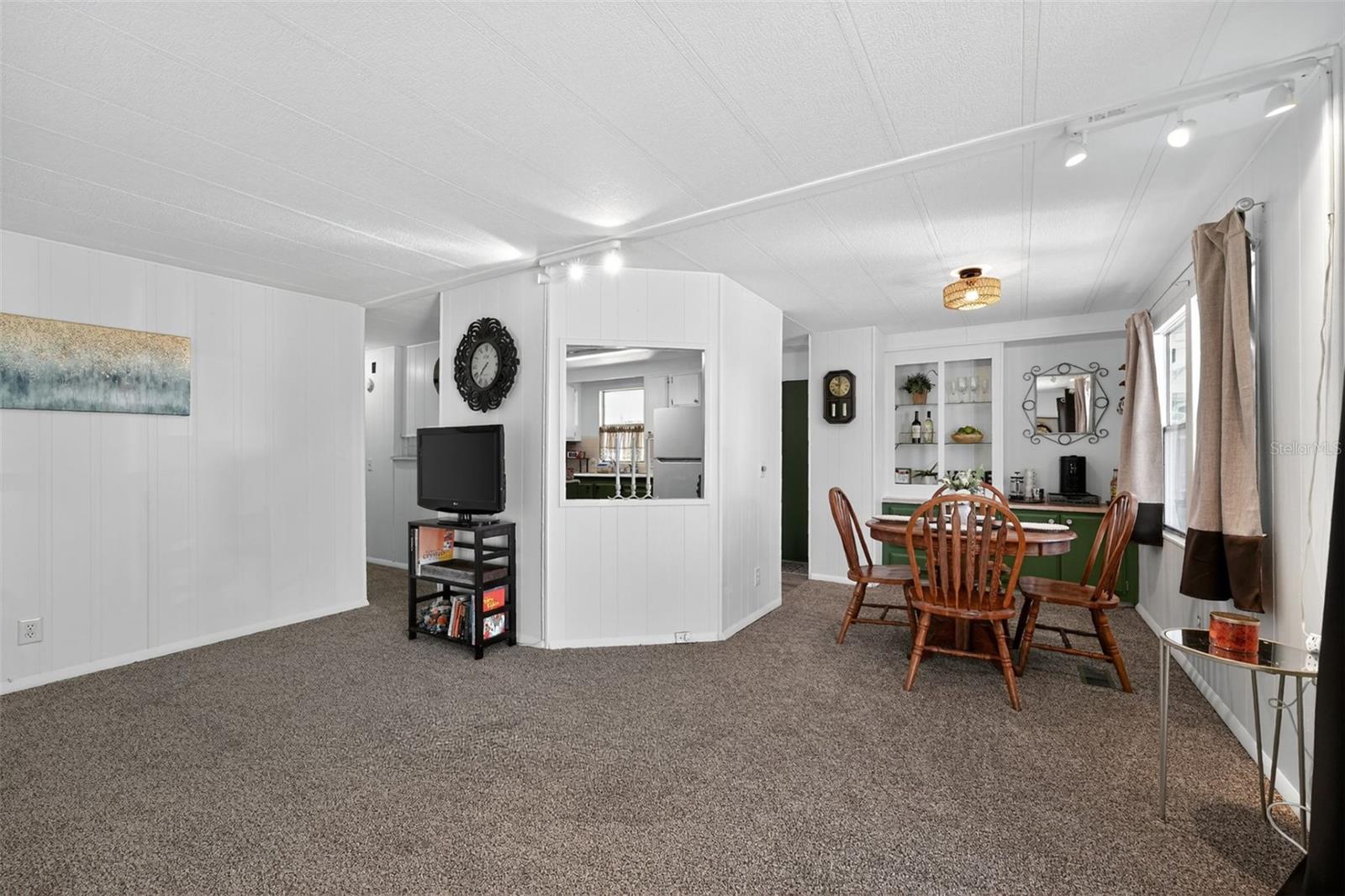 GC534136 Property Photo