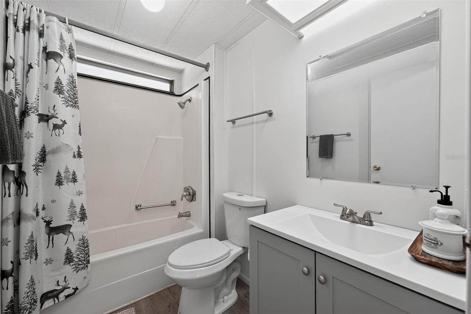 GC534136 Property Photo