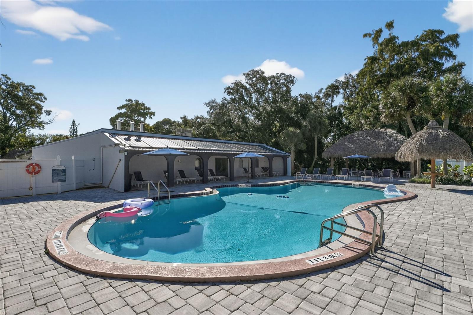 GC534136 Property Photo