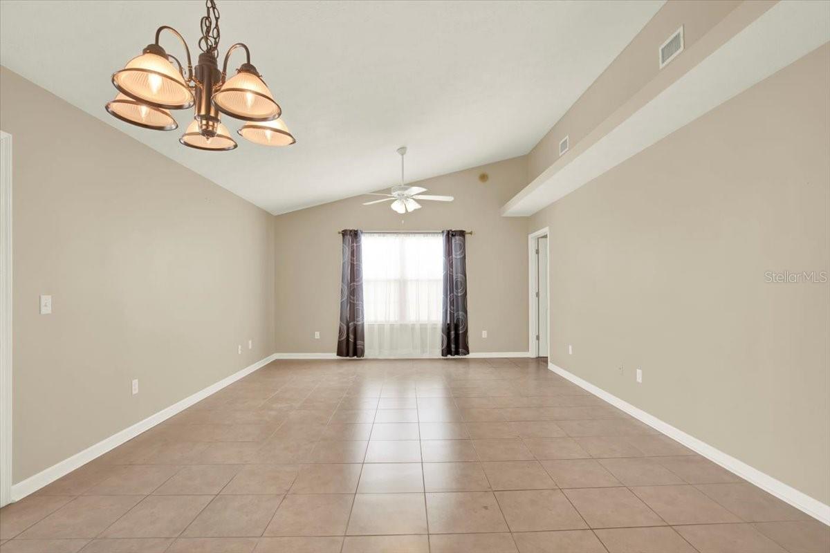 108 BEACON LN, PANAMA CITY BEACH, FL, 32407