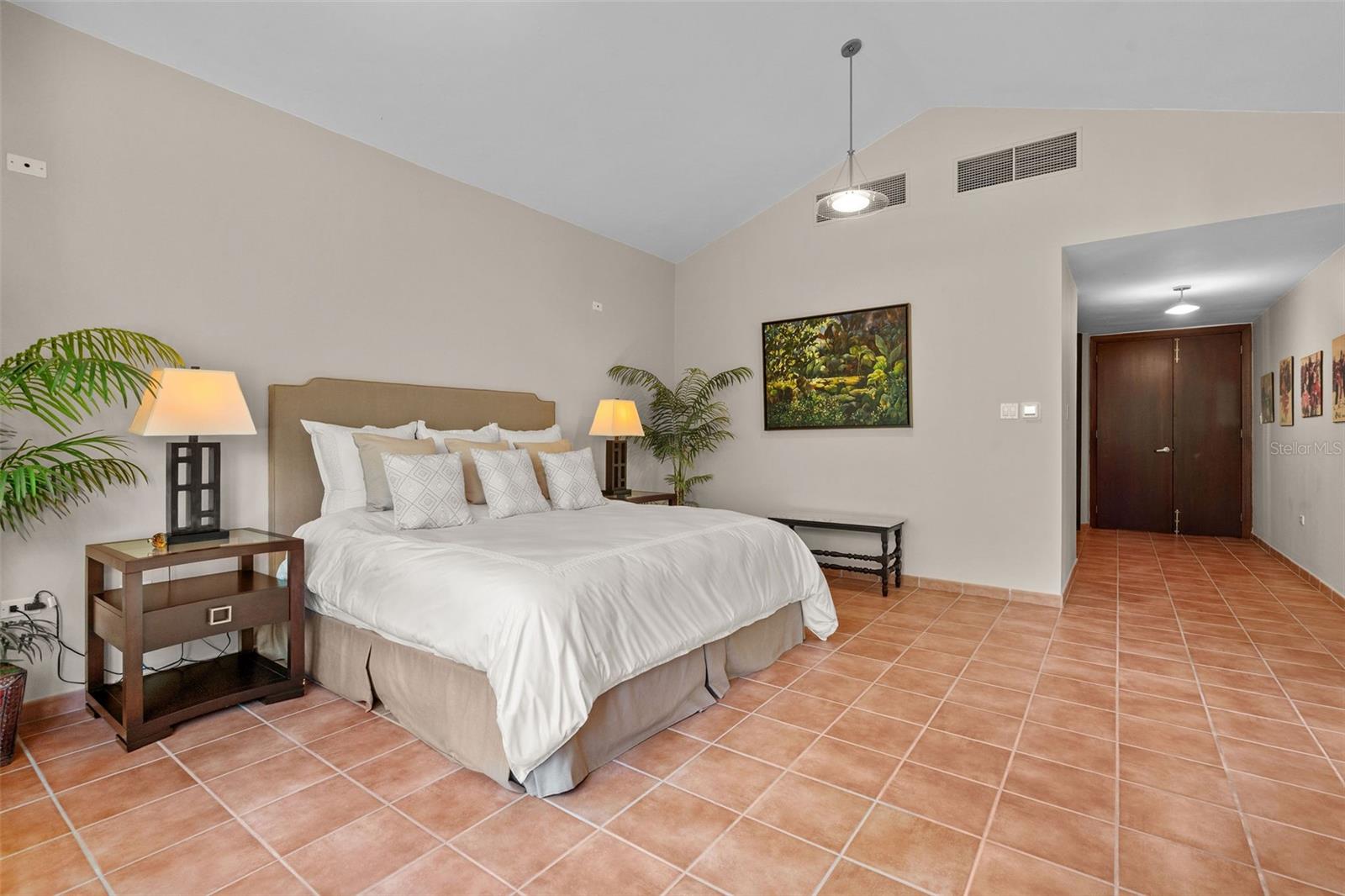 PR9116163 Property Photo