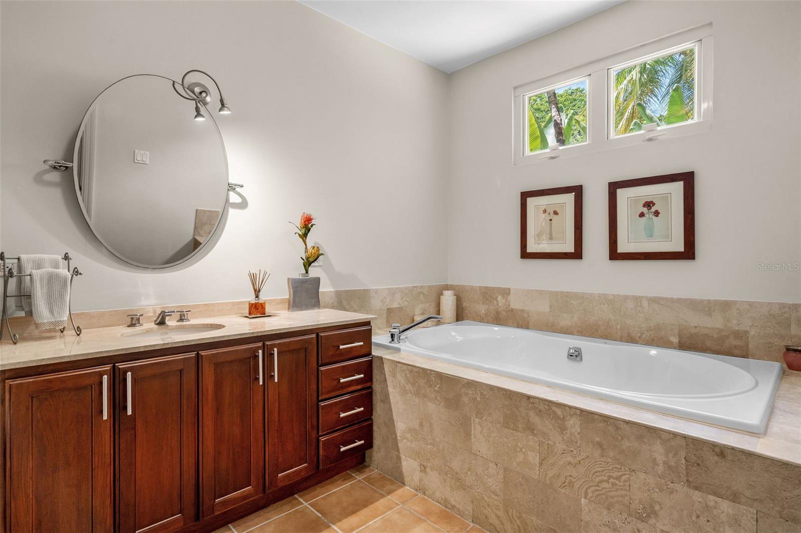 PR9116163 Property Photo