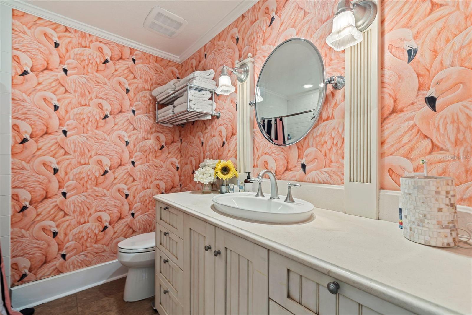 Hallway Full Bathroom