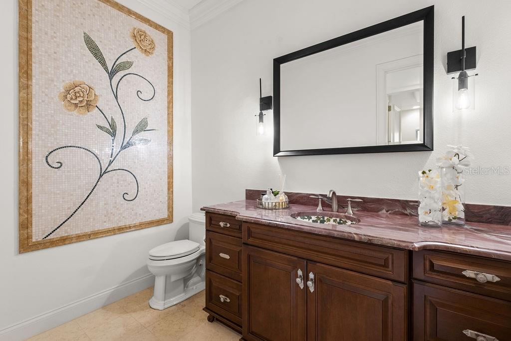 O6345711 Property Photo