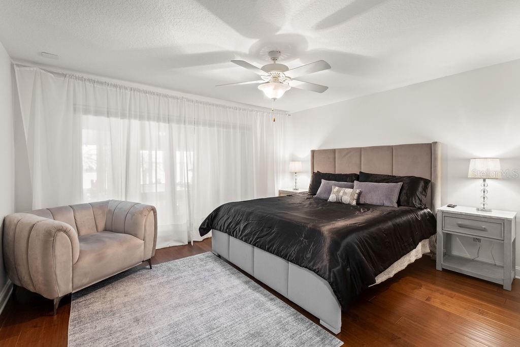 O6345711 Property Photo