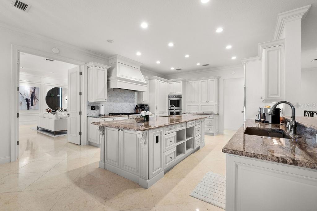 O6345711 Property Photo