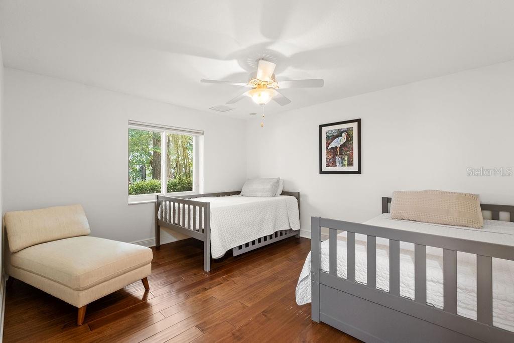 O6345711 Property Photo