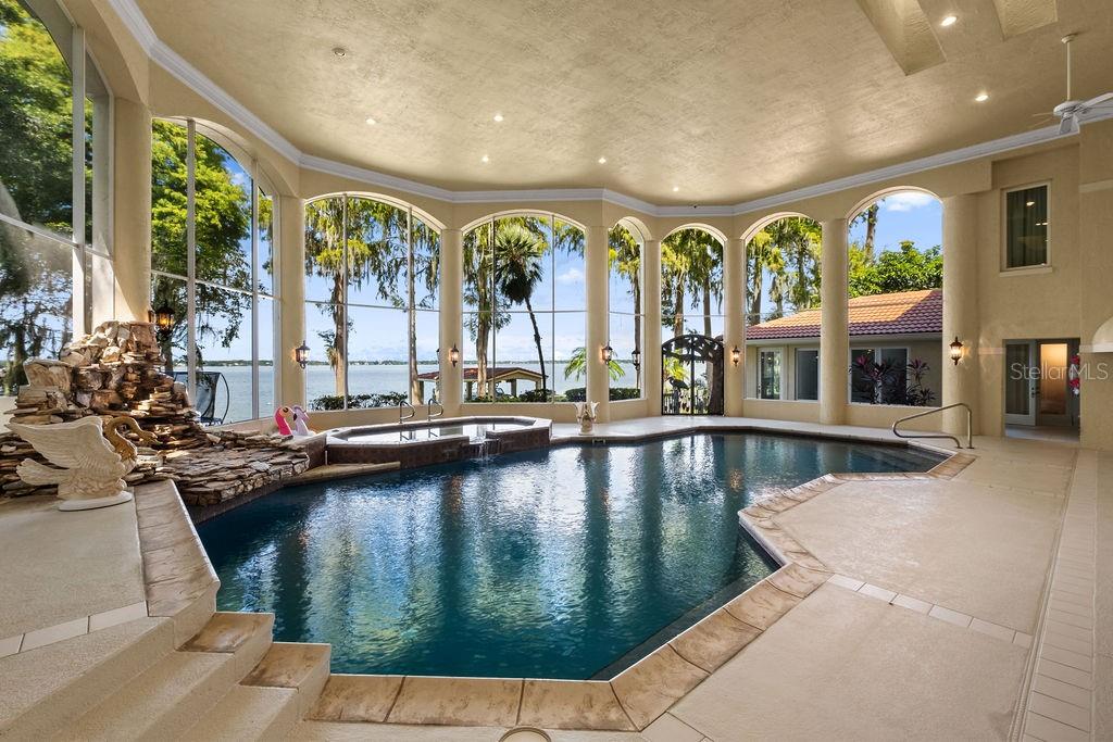 O6345711 Property Photo