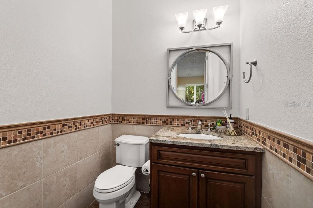 O6345711 Property Photo