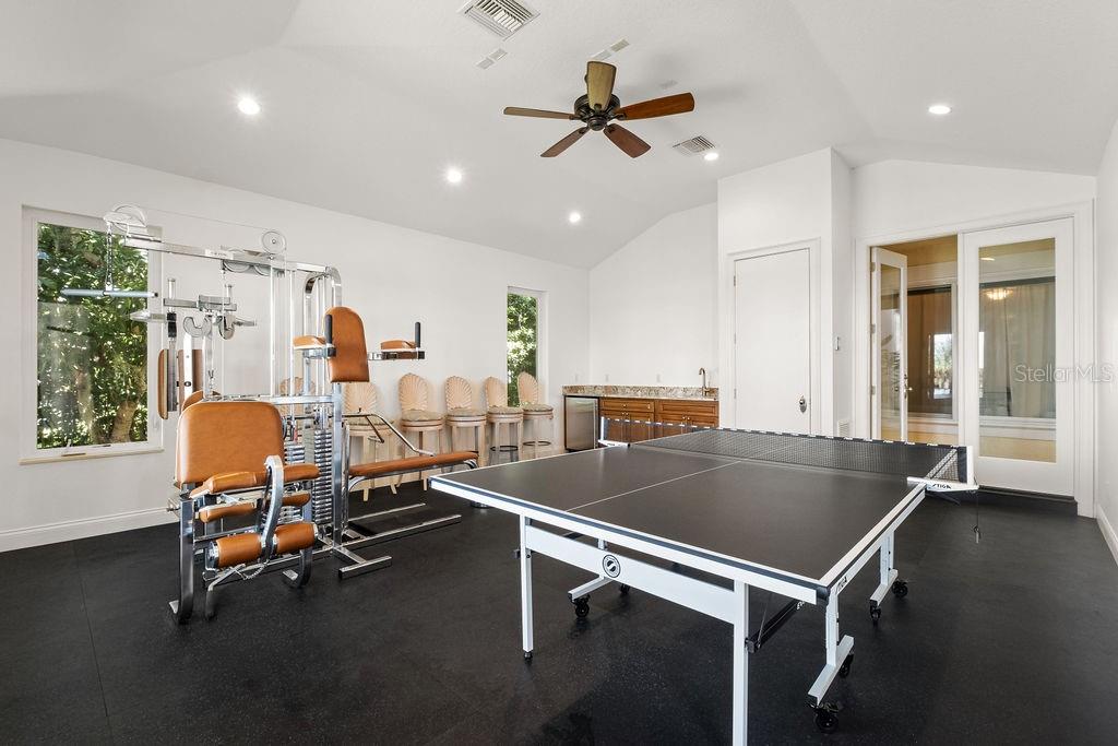 O6345711 Property Photo