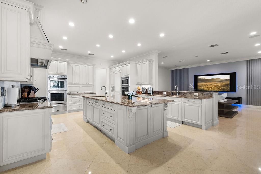 O6345711 Property Photo