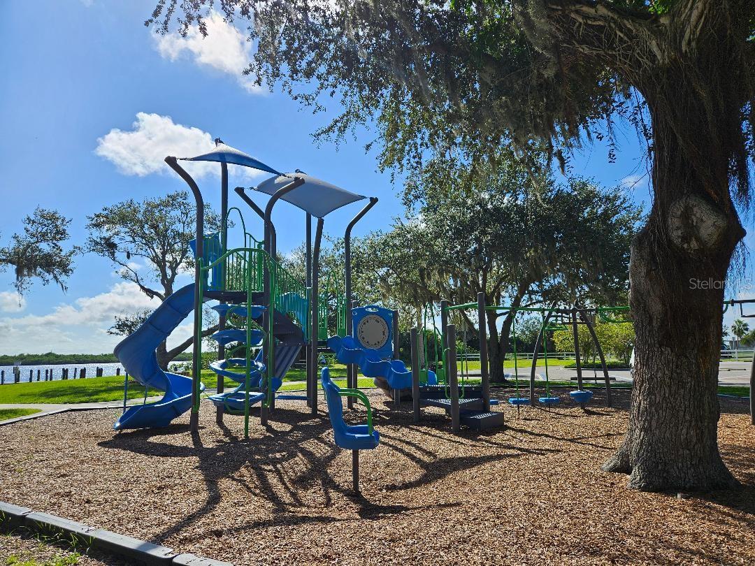 2459 CUSHING DR, PUNTA GORDA, FL, 33983