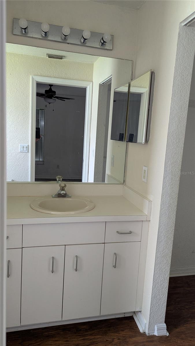 2459 CUSHING DR, PUNTA GORDA, FL, 33983