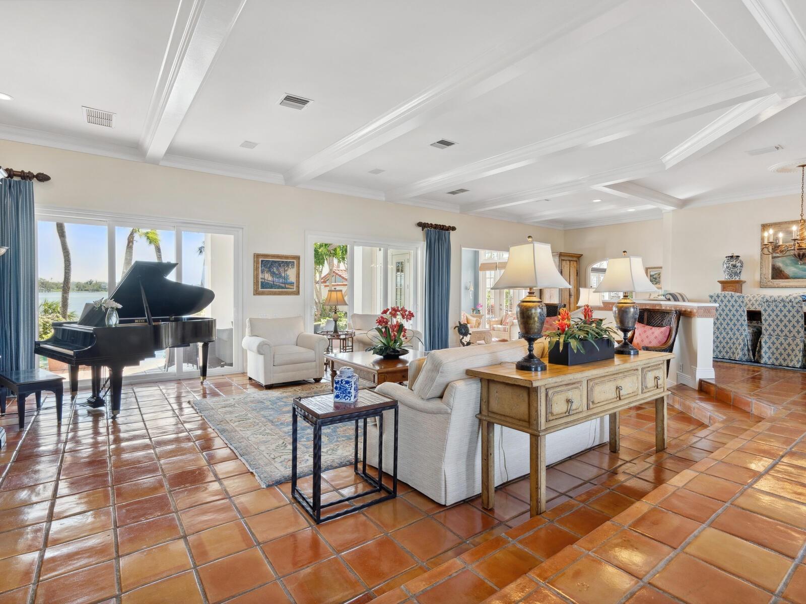 N6140592 Property Photo