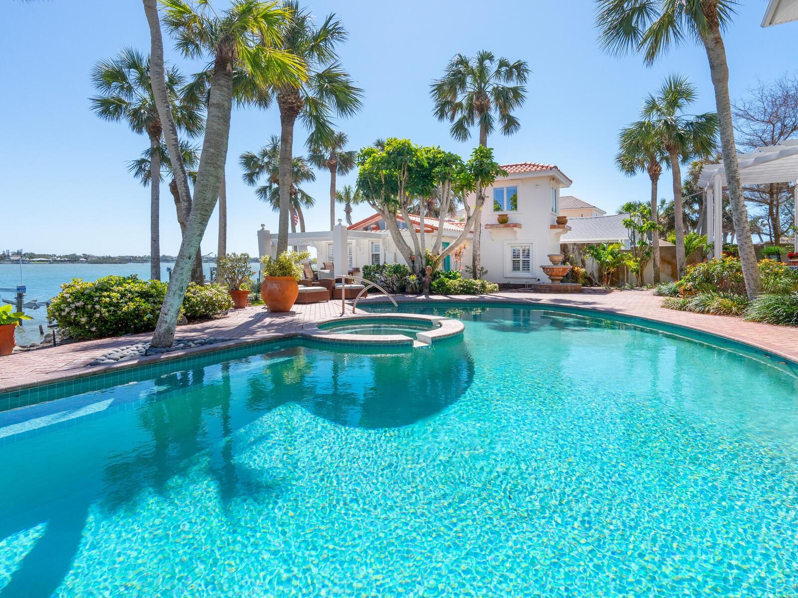 N6140592 Property Photo