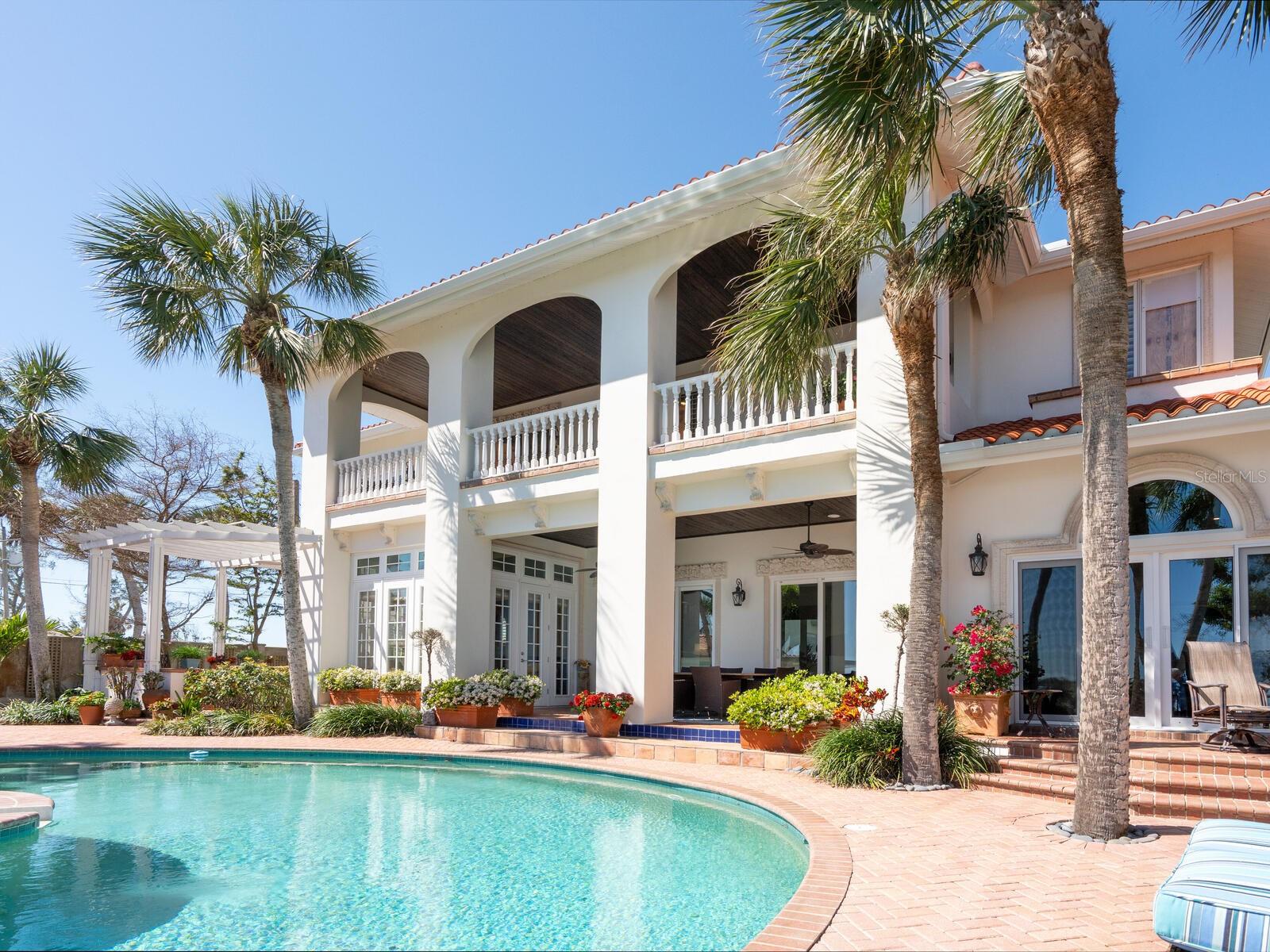 N6140592 Property Photo