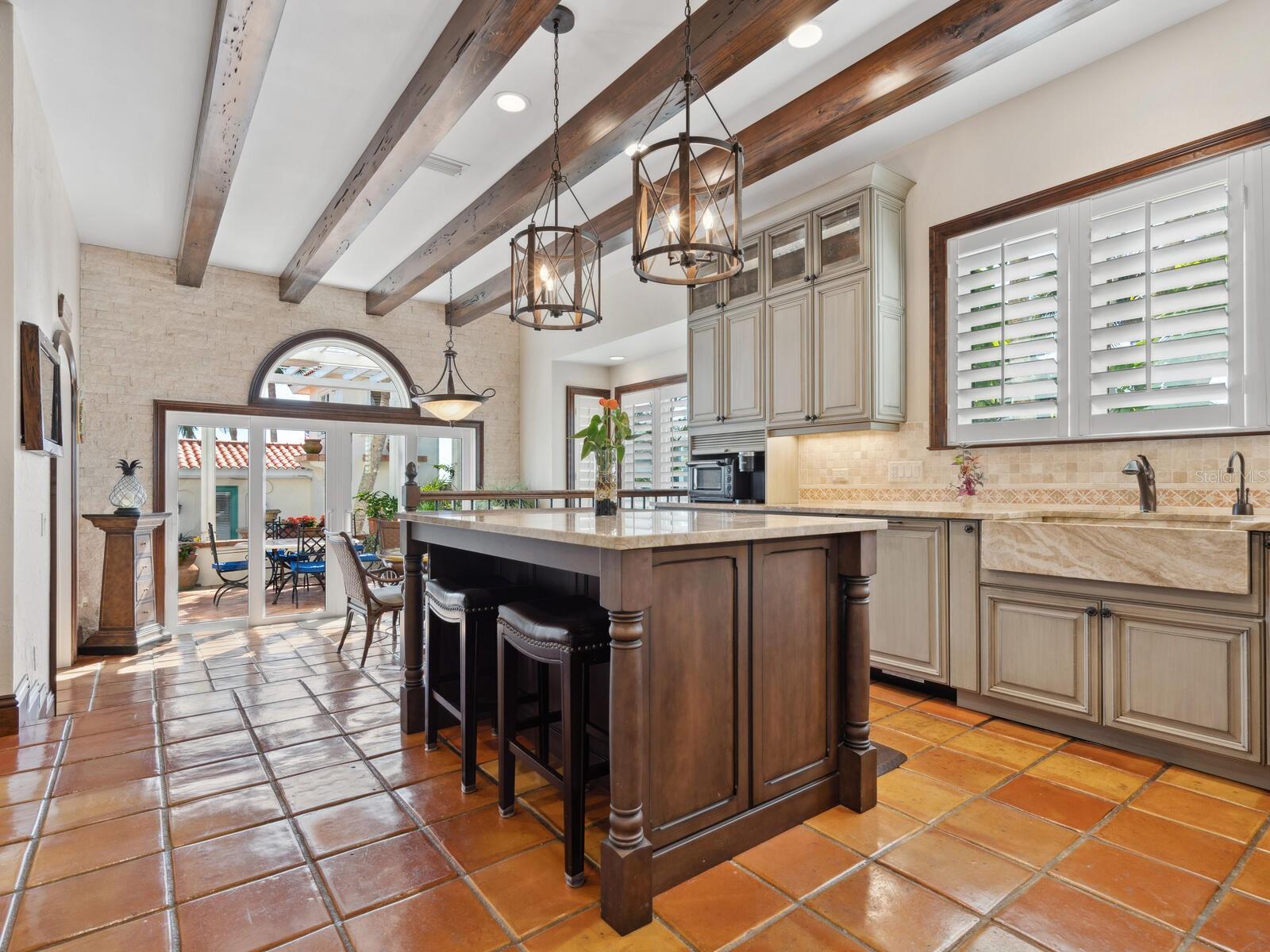 N6140592 Property Photo