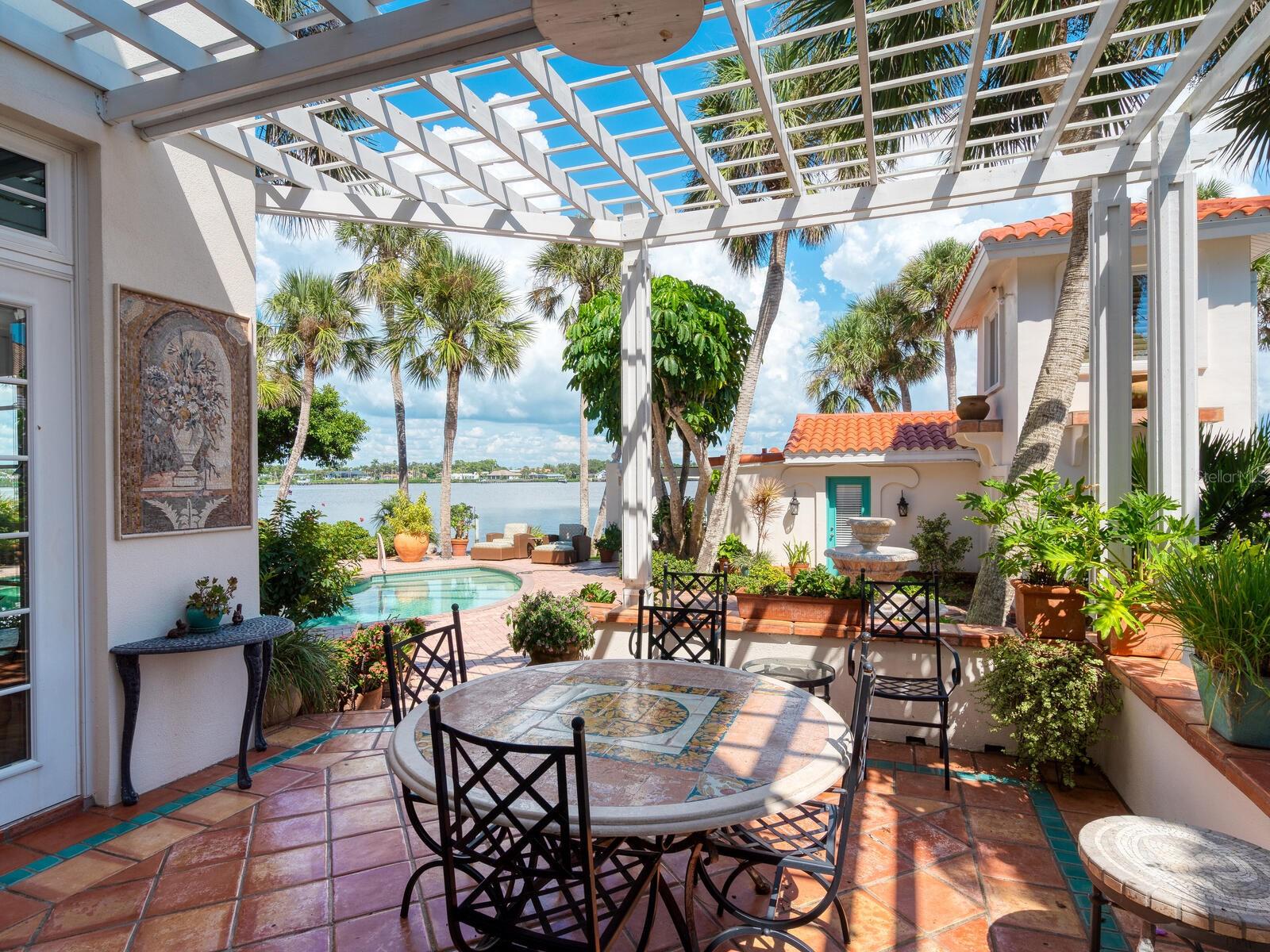 N6140592 Property Photo