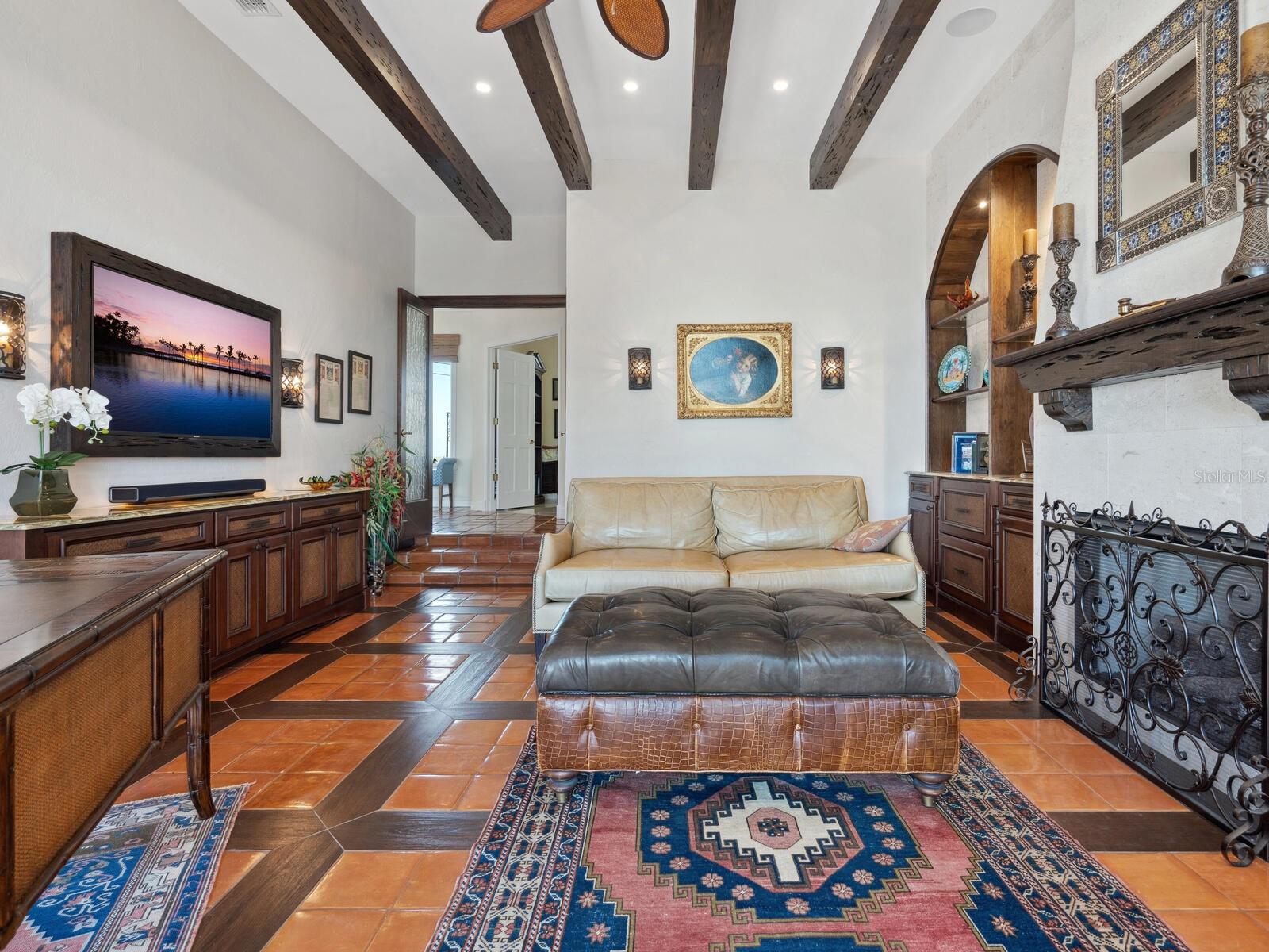 N6140592 Property Photo