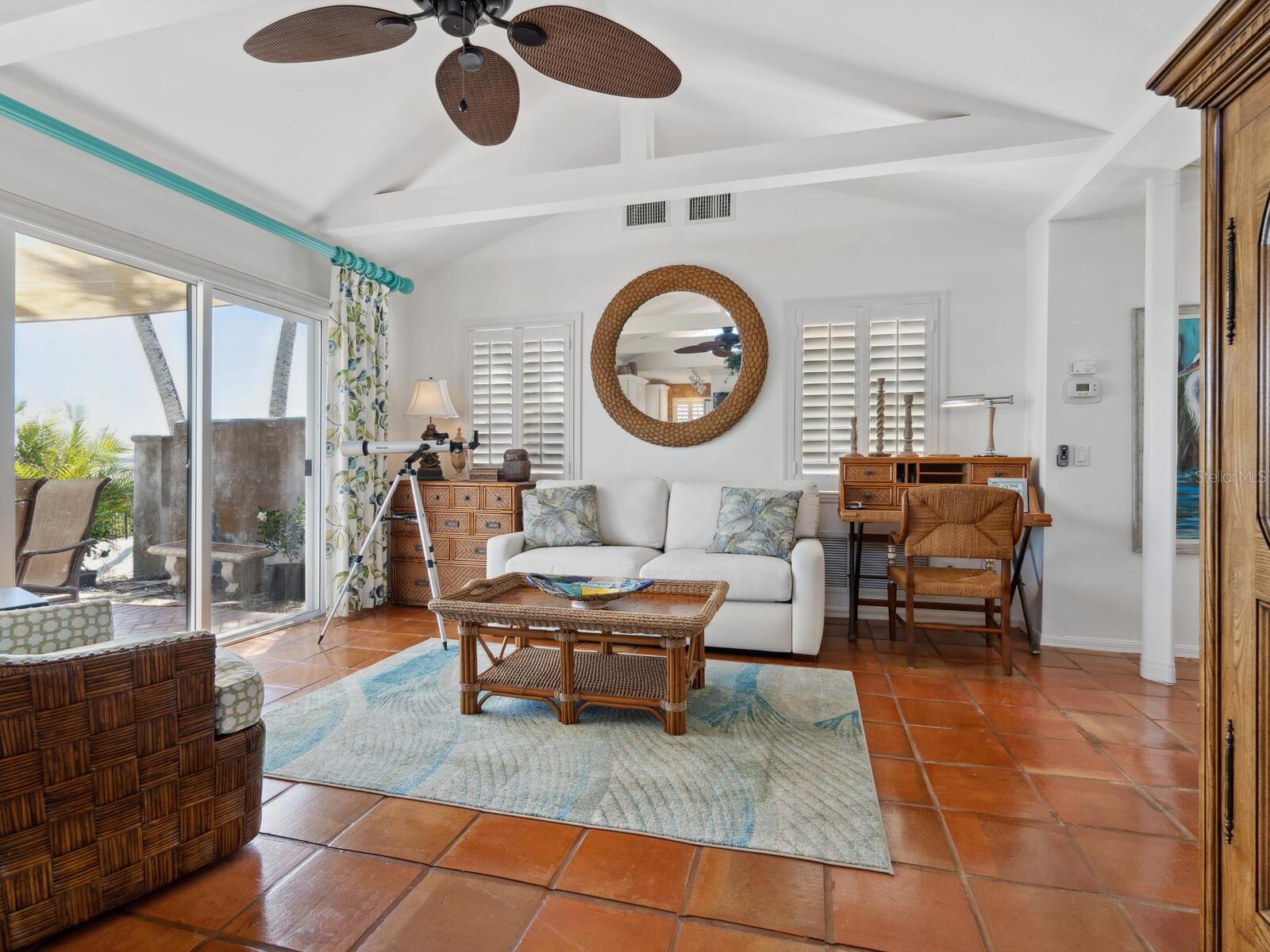 N6140592 Property Photo