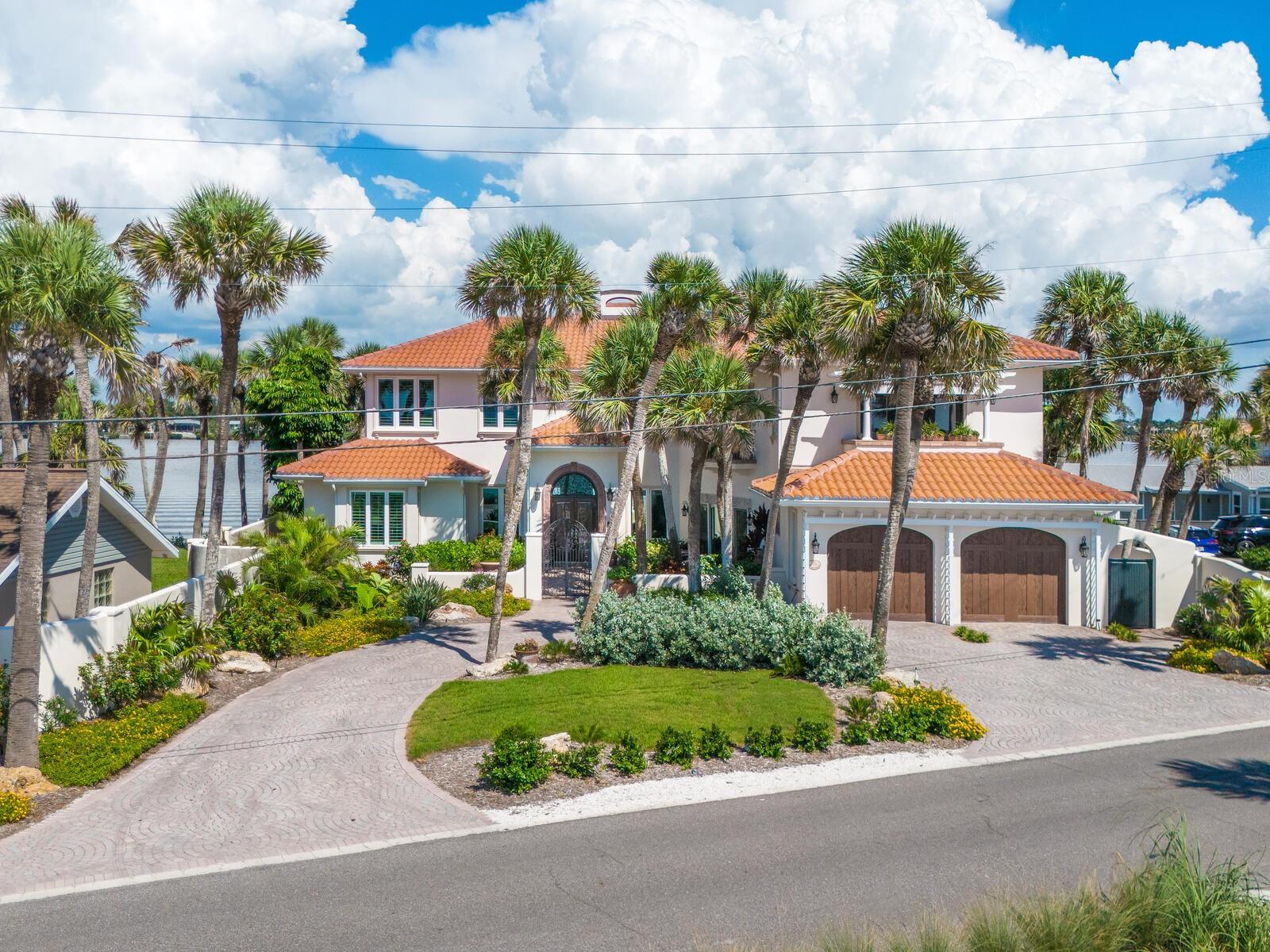 N6140592 Property Photo